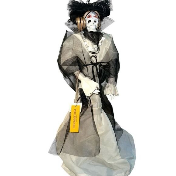 Everyone’s favorite Victorian skeleton!  She likes to greet your guests! New - Picture 2 of 9